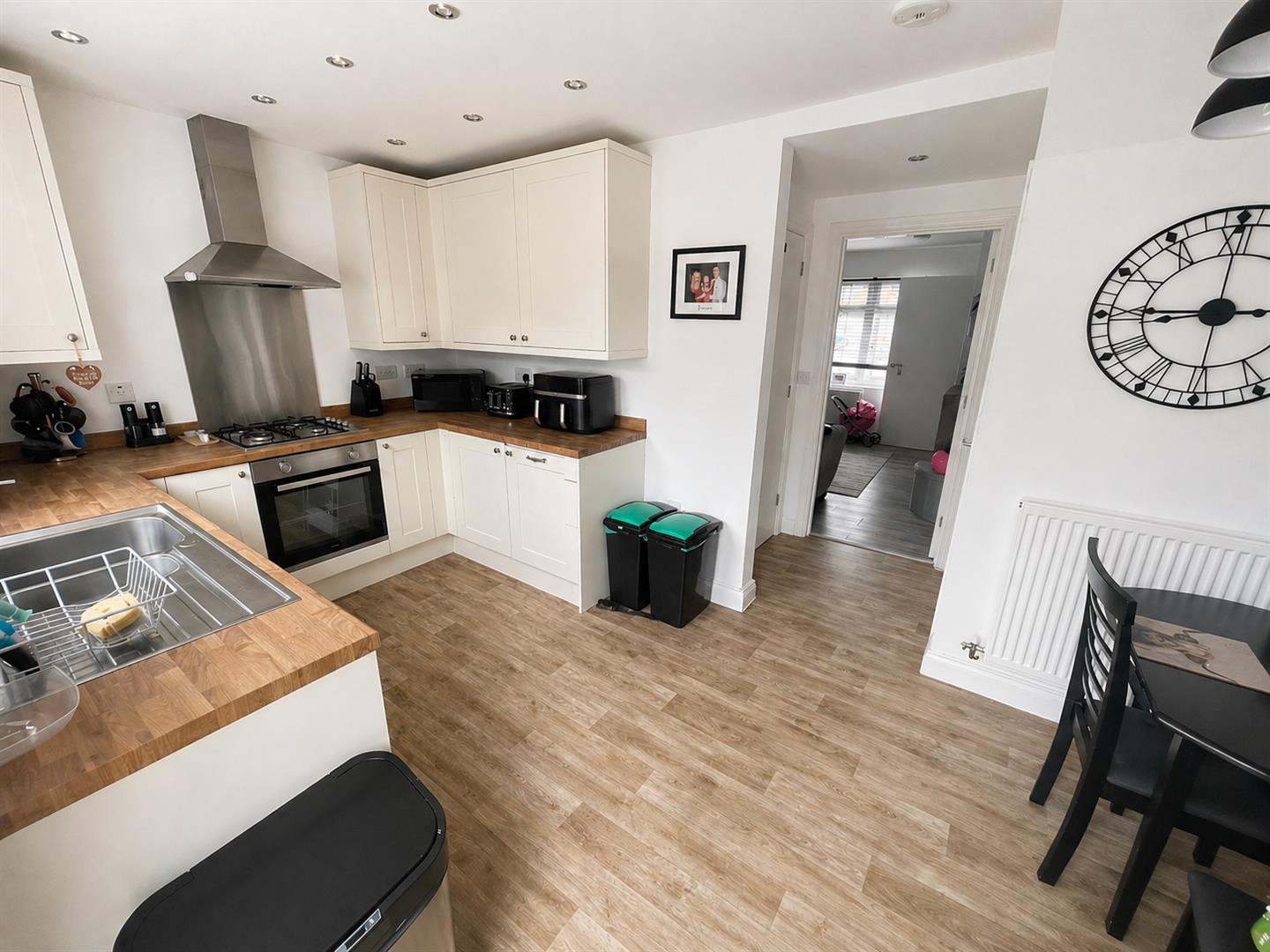 Ffordd Y Merlod, Grovesend, Swansea, SA4 4WP